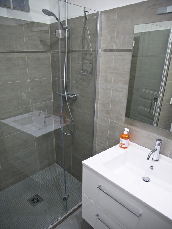 Le Jazzy 3-bedroom apartment Nizza Esterno foto